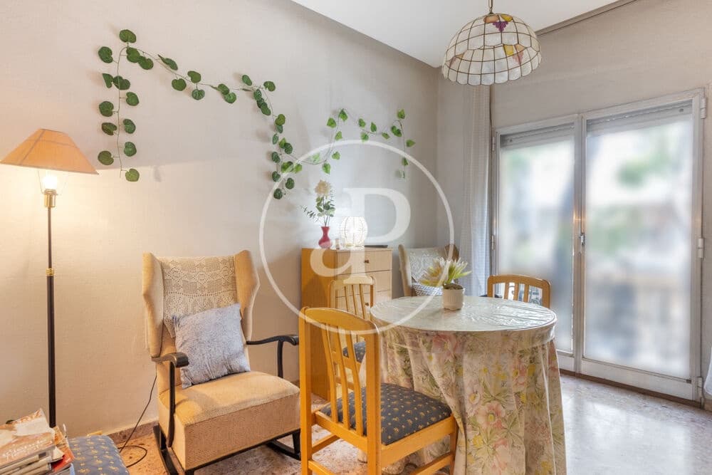 3 bedroom Apartment for sale in Valencia city - € 385,000 (Ref: 9865264)