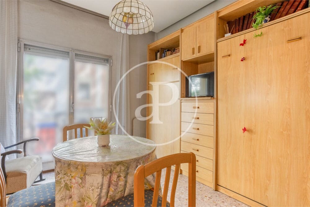 3 bedroom Apartment for sale in Valencia city - € 385,000 (Ref: 9865264)