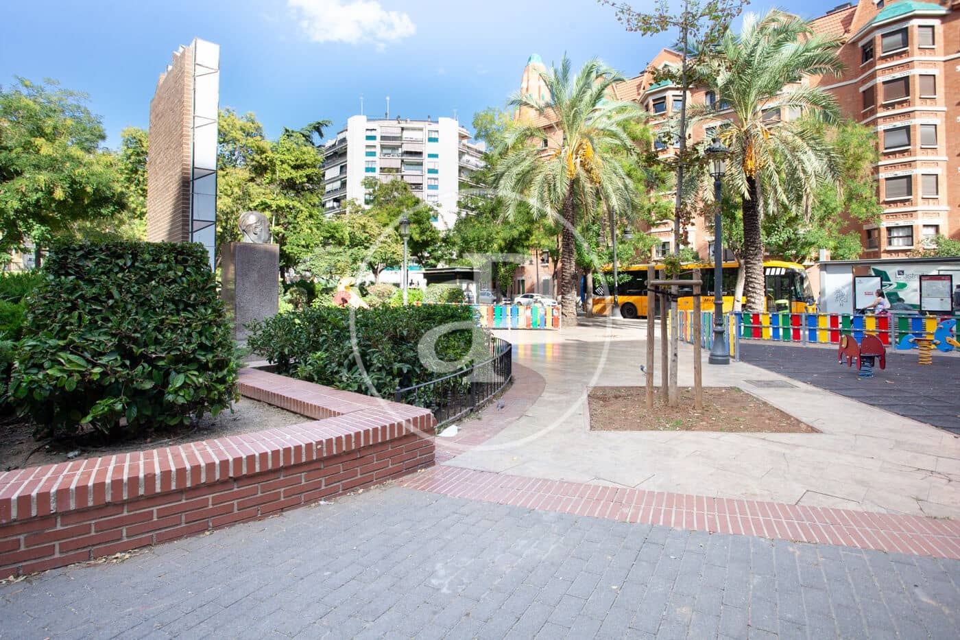 Apartamento de 6 habitaciones en València ciudad en alquiler - 2.250 € (Ref: 9867084)