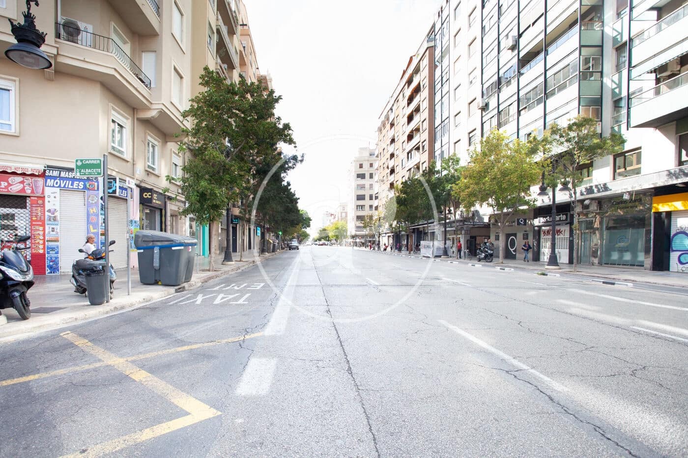 Apartamento de 6 habitaciones en València ciudad en alquiler - 2.250 € (Ref: 9867084)