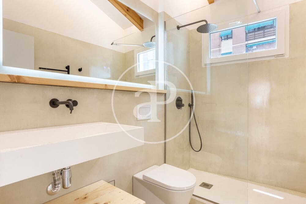 1 bedroom Apartment for rent in Valencia city - € 2,000 (Ref: 9867085)