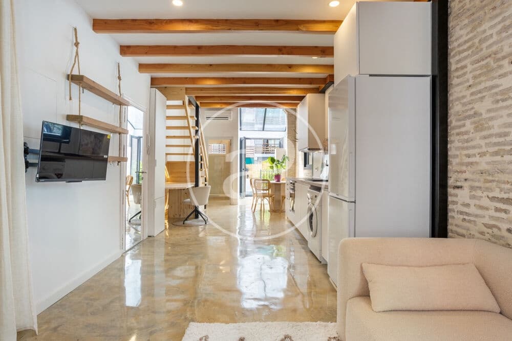 1 bedroom Apartment for rent in Valencia city - € 2,000 (Ref: 9867085)