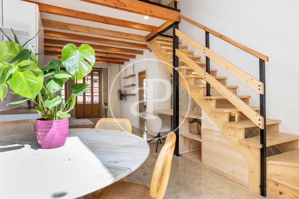1 bedroom Apartment for rent in Valencia city - € 2,000 (Ref: 9867085)