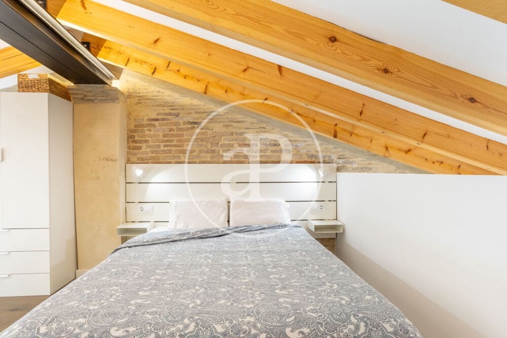 1 bedroom Apartment for rent in Valencia city - € 2,000 (Ref: 9867085)