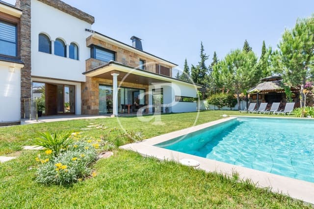 4 sovrum Villa till salu i La Pobla de Vallbona med pool - 1 795 000 € (Ref: 9867087)