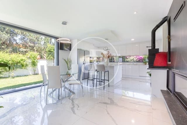 4 sovrum Villa till salu i La Pobla de Vallbona med pool - 1 795 000 € (Ref: 9867087)