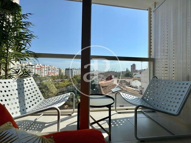1 bedroom Apartment for rent in Marxalenes, Valencia city - € 1,800 (Ref: 9868668)