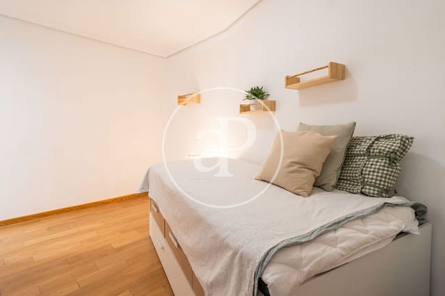 2 soveværelse Lejlighed til leje i El Mercat, Valencia by - € 2.150 (Ref: 9868669)