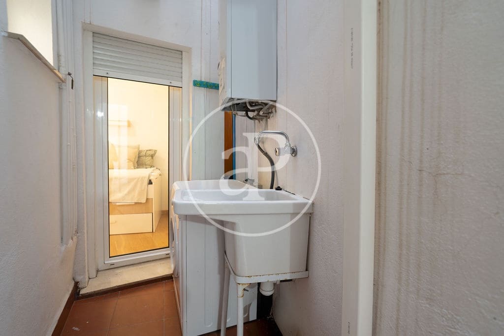 2 soveværelse Lejlighed til leje i Valencia by - € 2.150 (Ref: 9868669)
