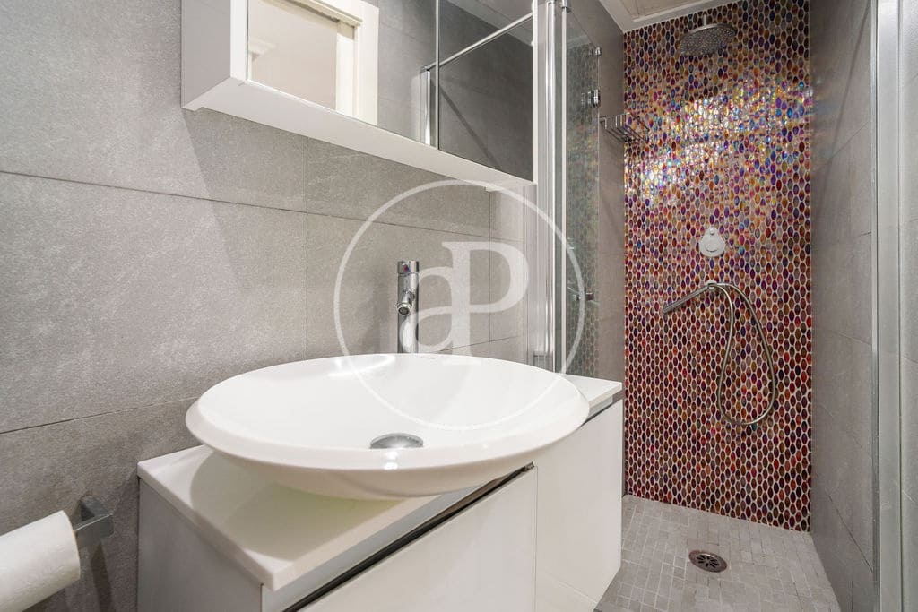 2 soveværelse Lejlighed til leje i Valencia by - € 2.150 (Ref: 9868669)