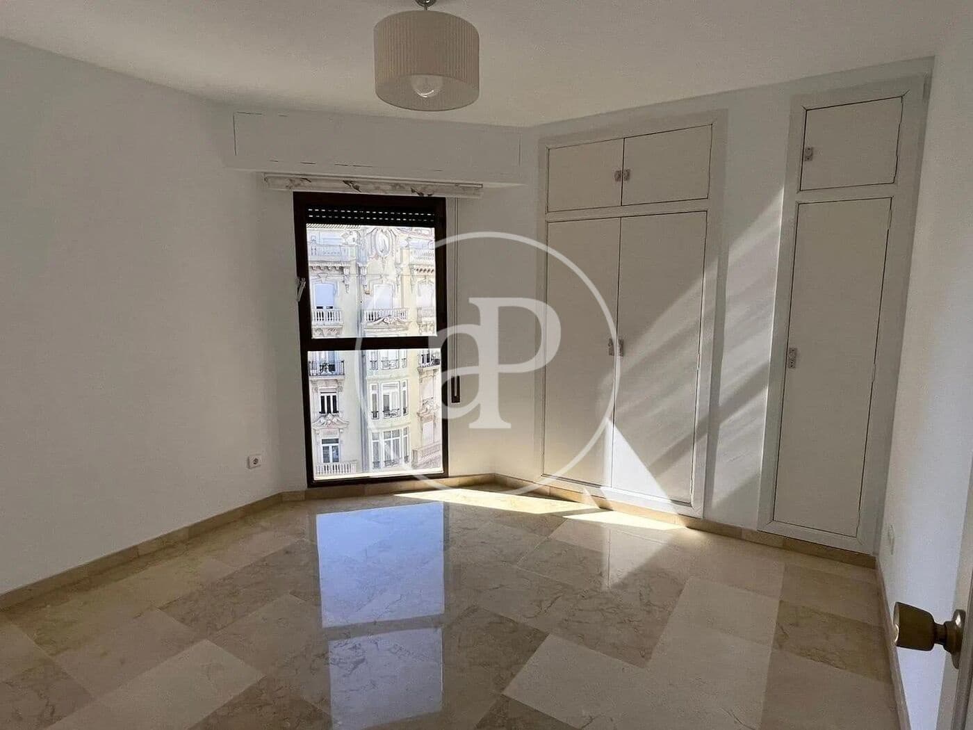 3 soveværelse Penthouse til leje i Valencia by med garage - € 2.200 (Ref: 9868670)
