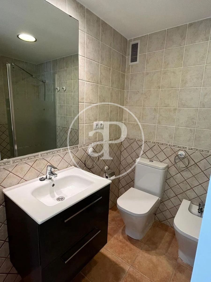 3 soveværelse Penthouse til leje i Valencia by med garage - € 2.200 (Ref: 9868670)