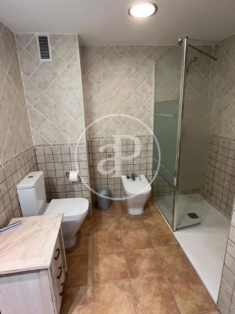 3 soveværelse Penthouse til leje i Valencia by med garage - € 2.200 (Ref: 9868670)