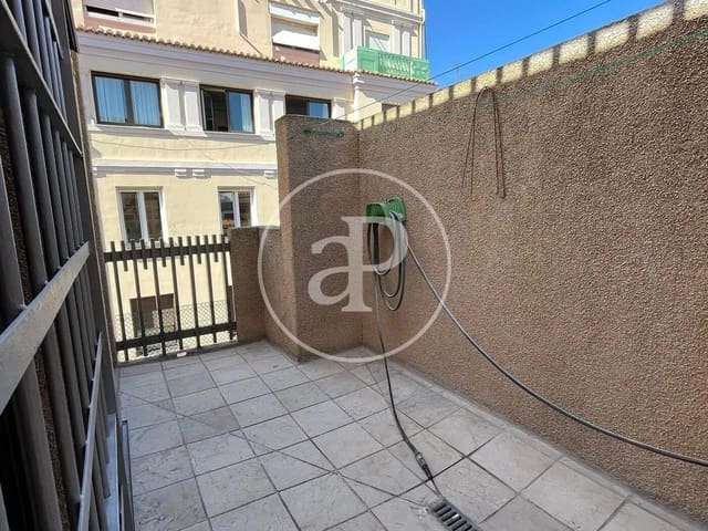 3 soveværelse Penthouse til leje i El Pla del Remei, Valencia by med garage - € 2.200 (Ref: 9868670)