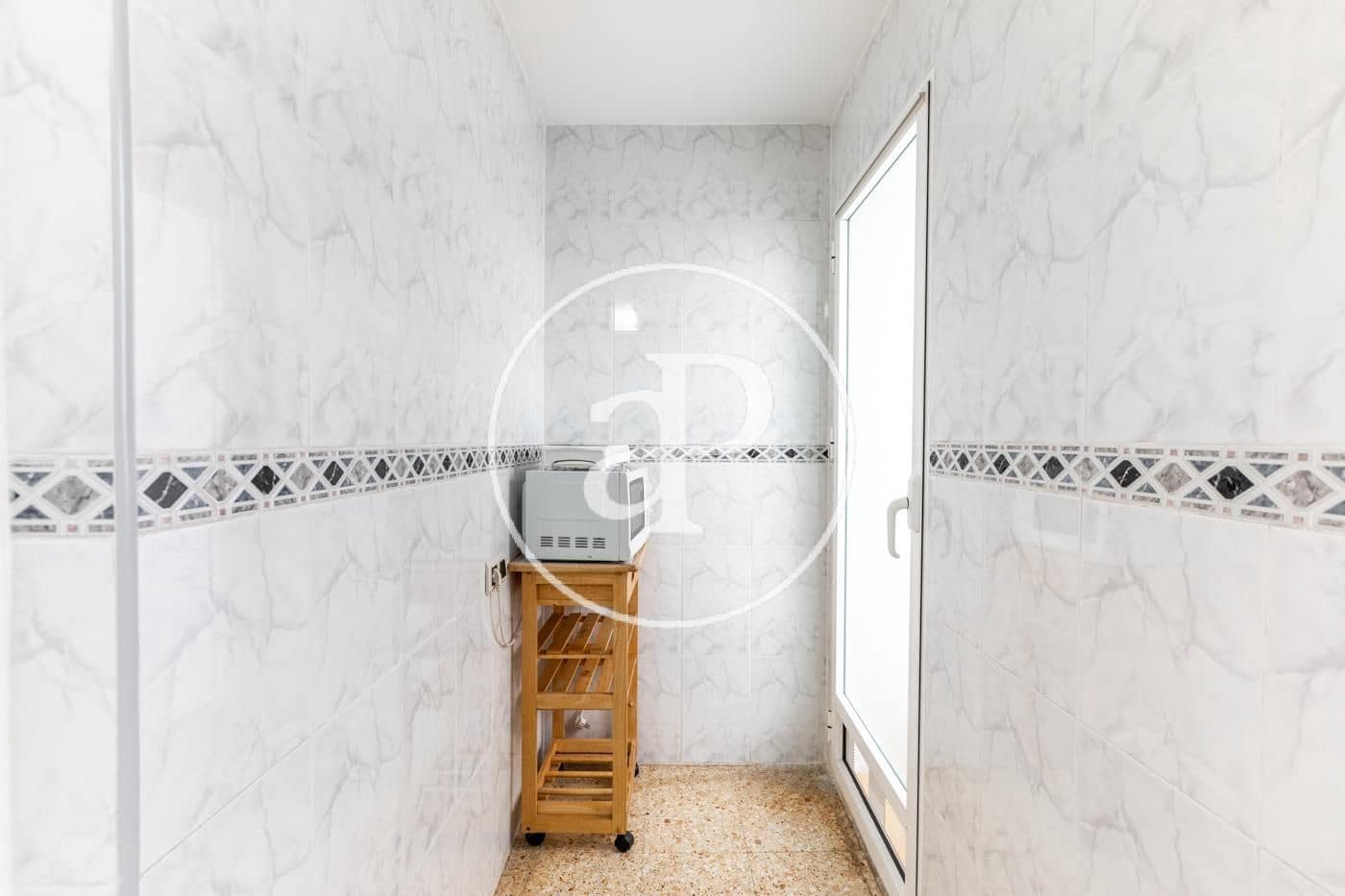2 bedroom Apartment for rent in Valencia city - € 1,500 (Ref: 9868671)
