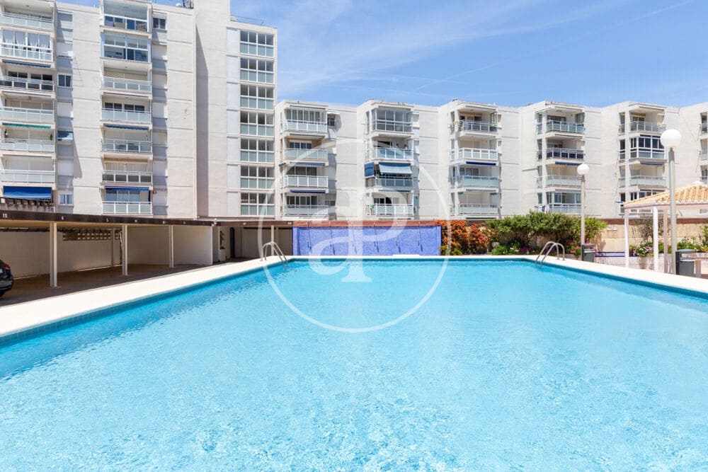 3 bedroom Apartment for rent in El Perellonet with pool garage - € 1,300 (Ref: 9868673)