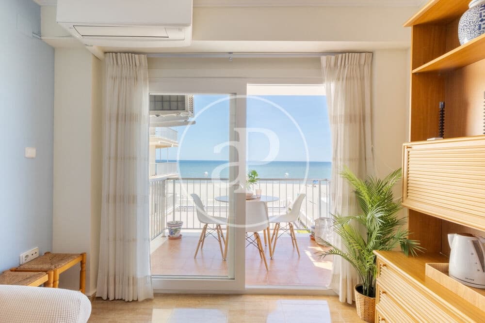 3 bedroom Apartment for rent in El Perellonet with pool garage - € 1,300 (Ref: 9868673)