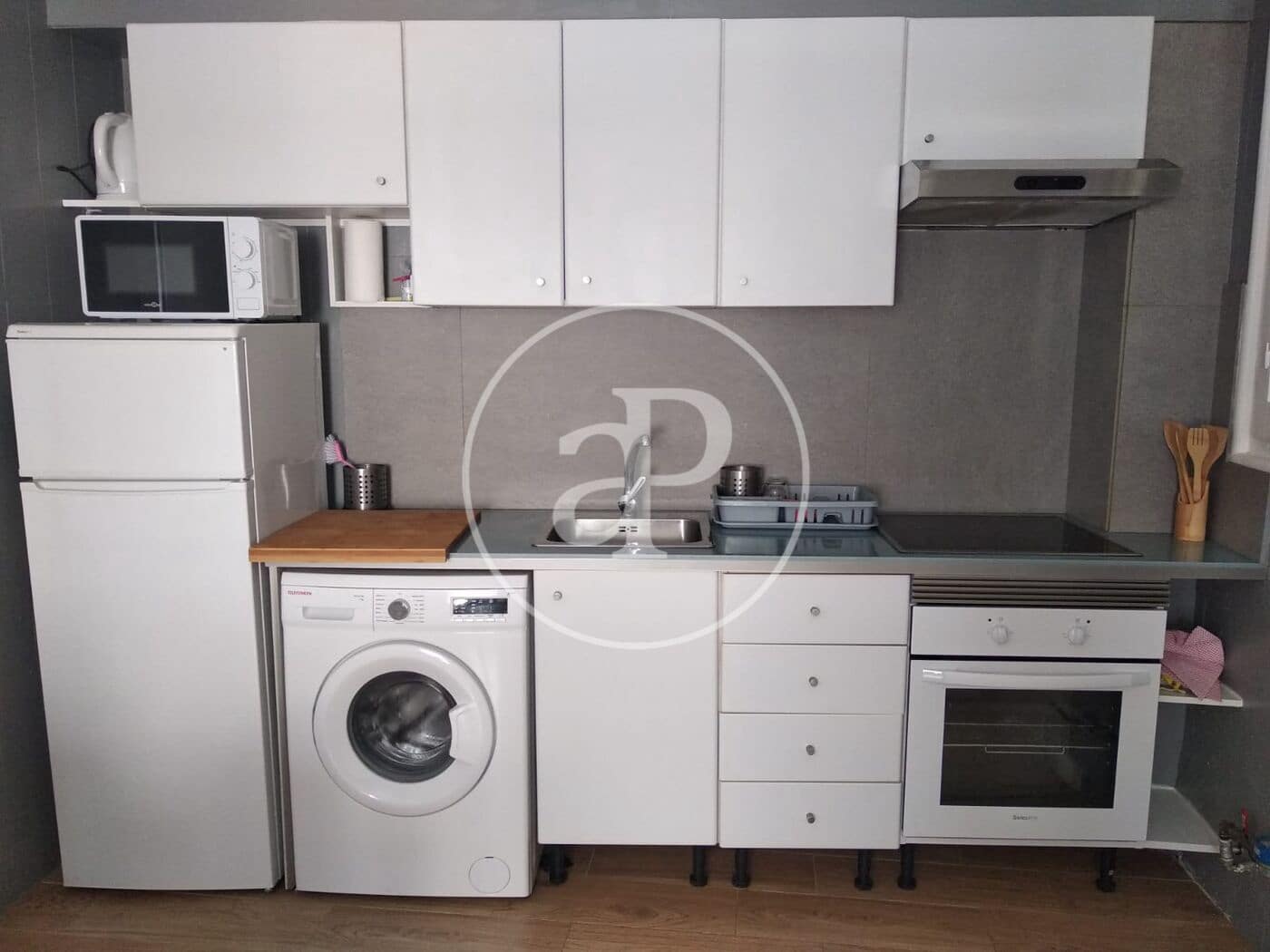 3 soveværelse Lejlighed til leje i Valencia by - € 1.400 (Ref: 9868674)