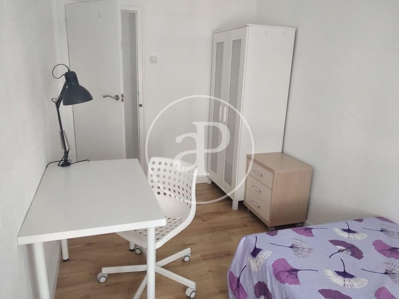 3 soveværelse Lejlighed til leje i Valencia by - € 1.400 (Ref: 9868674)