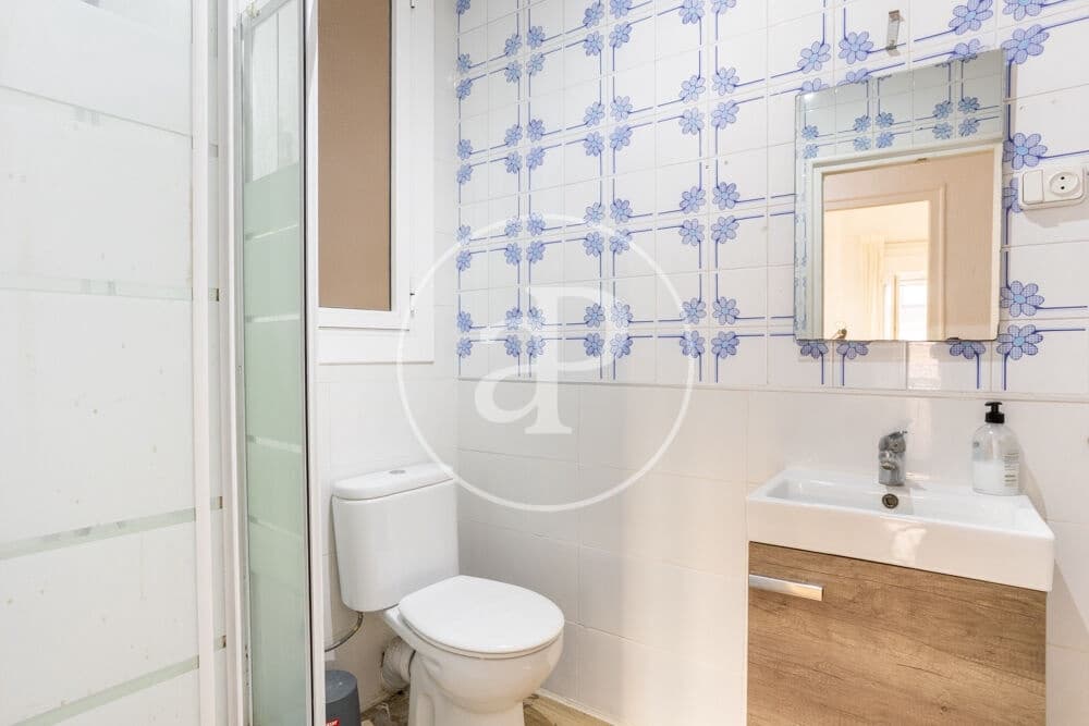 3 bedroom Apartment for rent in Valencia city - € 1,400 (Ref: 9868674)