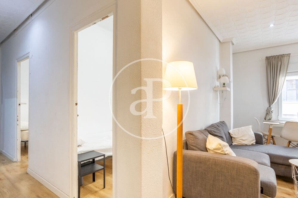 3 bedroom Apartment for rent in Valencia city - € 1,400 (Ref: 9868674)