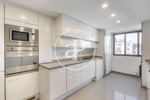 3 slaapkamer Appartement te huur in La Gran Via, Valencia stad met garage - € 2.600 (Ref: 9873598)