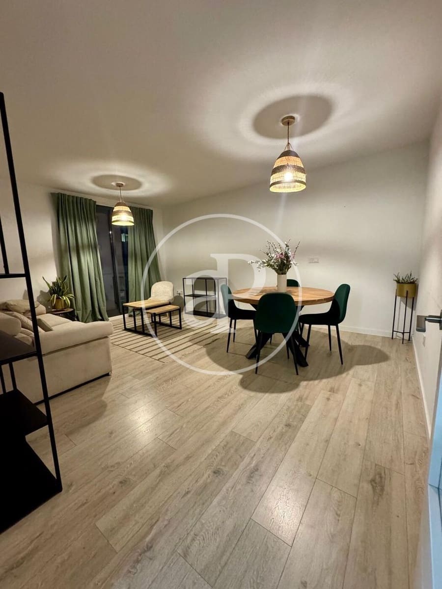 3 bedroom Apartment for rent in Valencia city with pool garage - € 2,500 (Ref: 9873599)