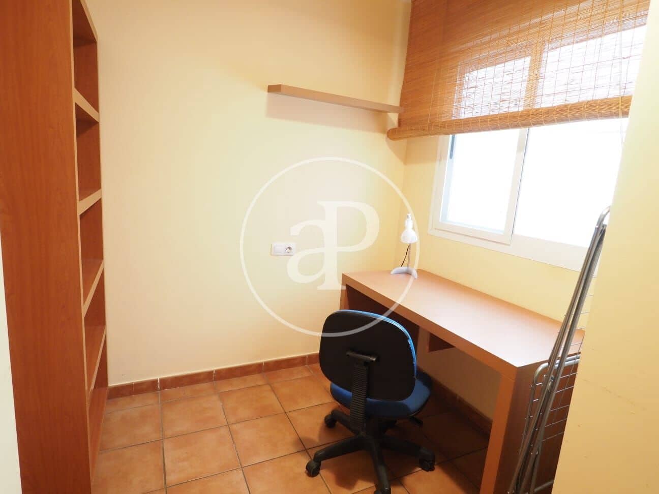 3 slaapkamer Appartement te huur in Valencia stad met garage - € 1.290 (Ref: 9873600)