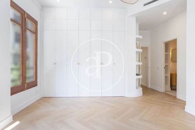 3 soveværelse Lejlighed til salg i Sant Francesc, Valencia by - € 650.000 (Ref: 9873601)