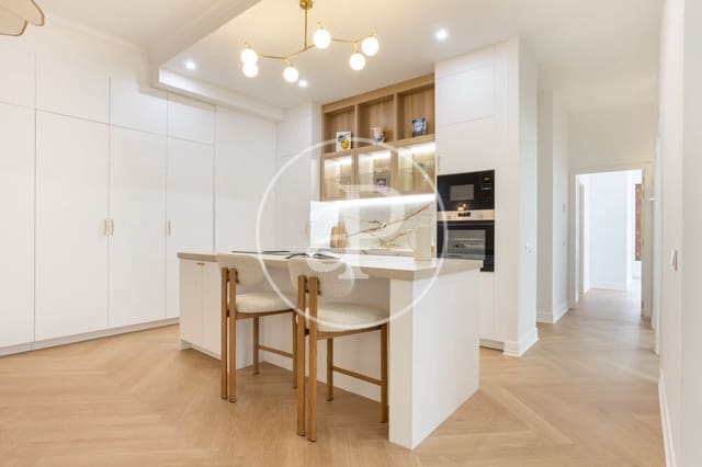 3 soveværelse Lejlighed til salg i Sant Francesc, Valencia by - € 650.000 (Ref: 9873601)