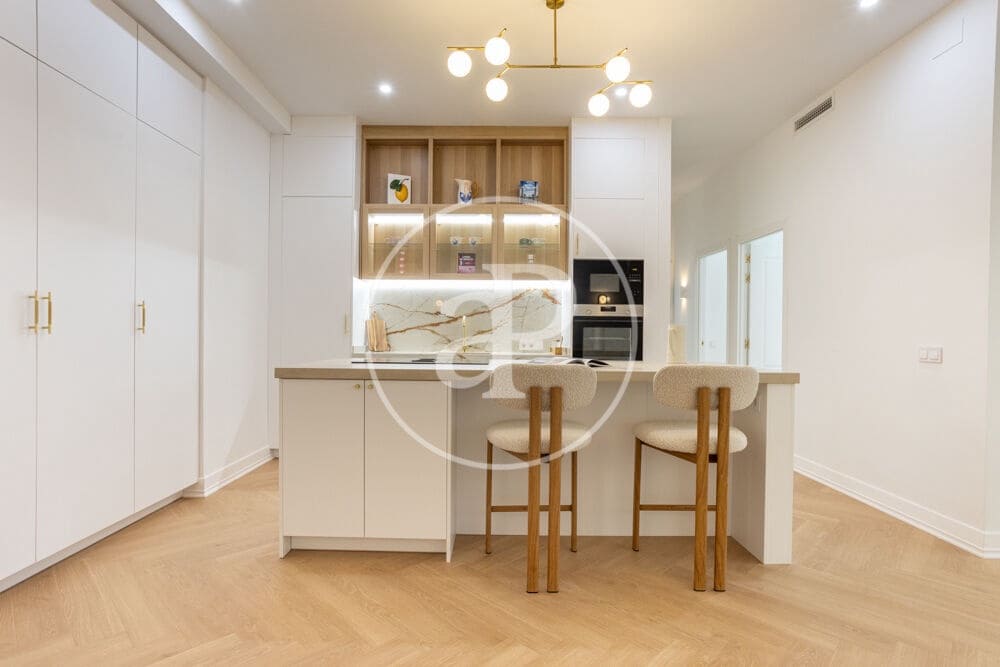 3 soveværelse Lejlighed til salg i Valencia by - € 650.000 (Ref: 9873601)