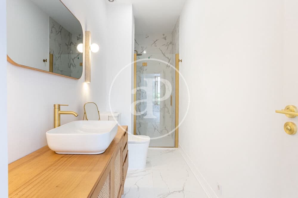 3 soveværelse Lejlighed til salg i Valencia by - € 650.000 (Ref: 9873601)