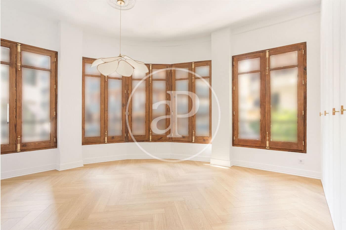3 soveværelse Lejlighed til salg i Valencia by - € 650.000 (Ref: 9873601)
