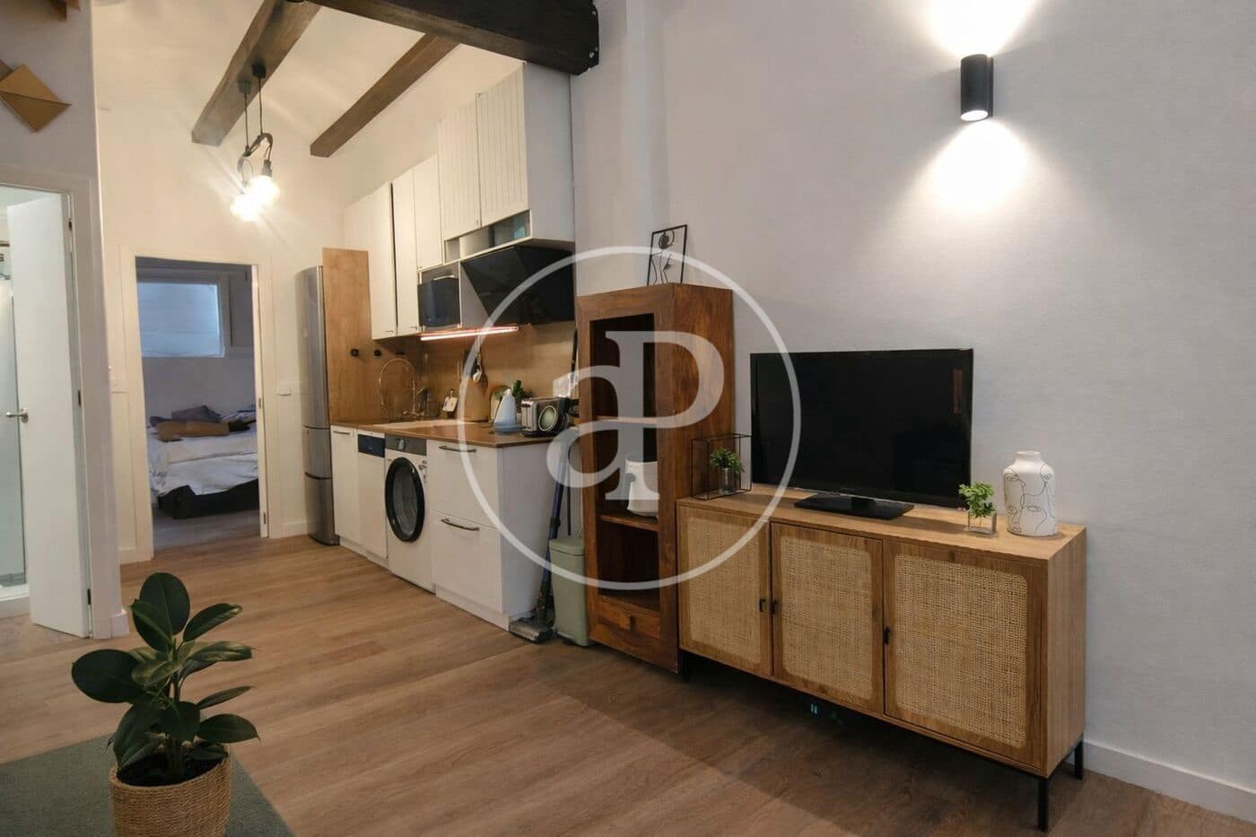 1 soverom Leilighet til leie i Valencia by - € 1 300 (Ref: 9873602)