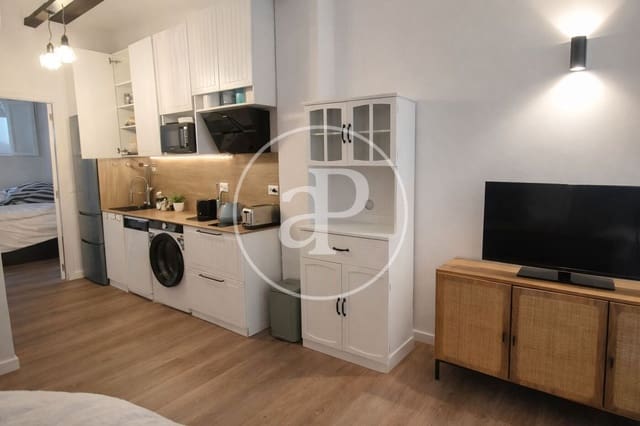 1 soverom Leilighet til leie i Cabanyal-Canyamelar, Valencia by - € 1 300 (Ref: 9873602)