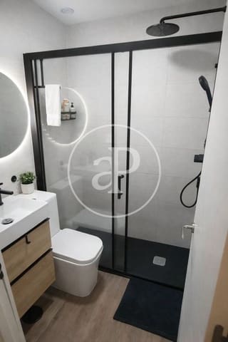1 soverom Leilighet til leie i Cabanyal-Canyamelar, Valencia by - € 1 300 (Ref: 9873602)