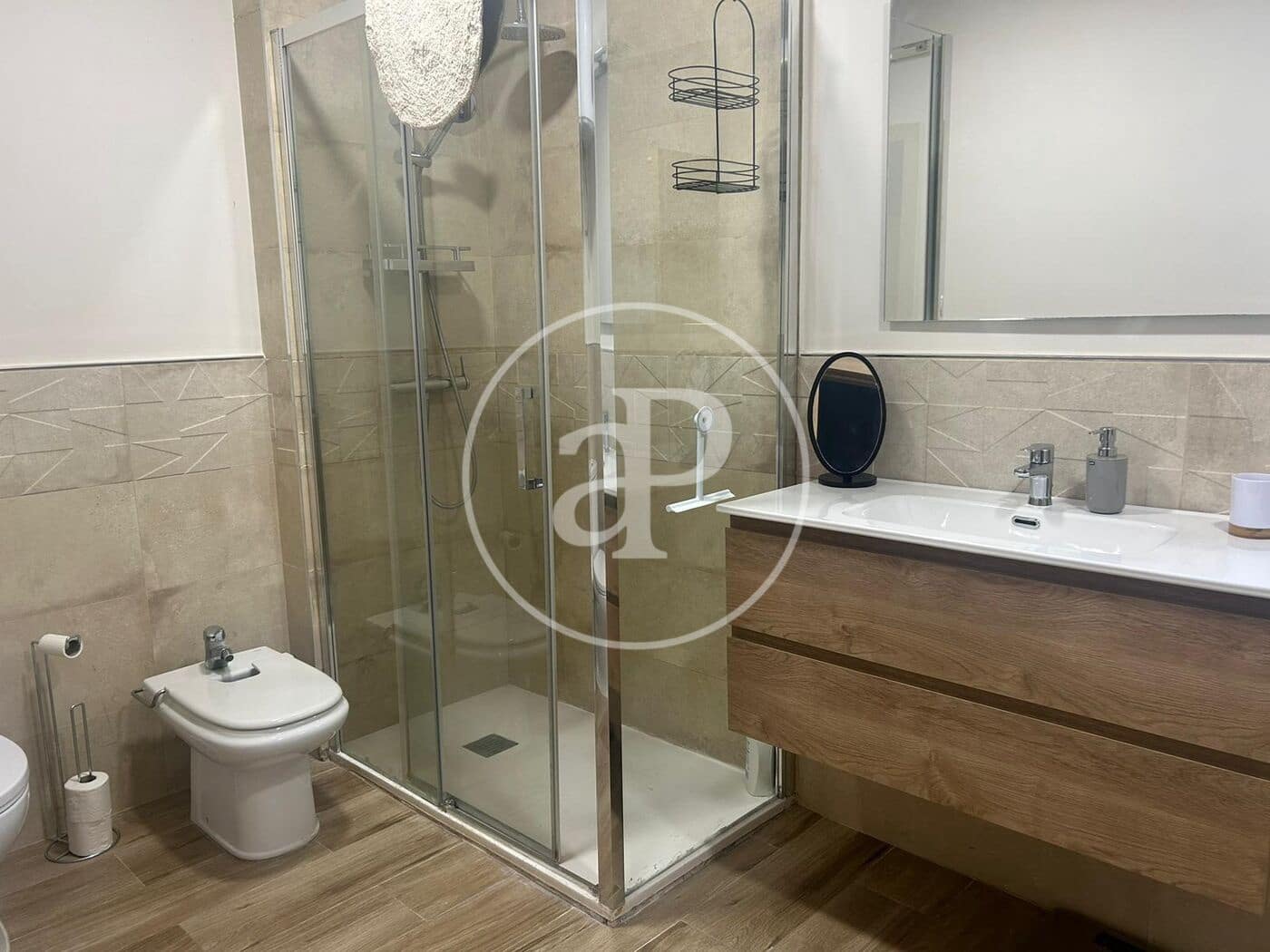 Appartement de 4 chambres à louer à Valence ville - 1 900 € (Ref: 9873603)