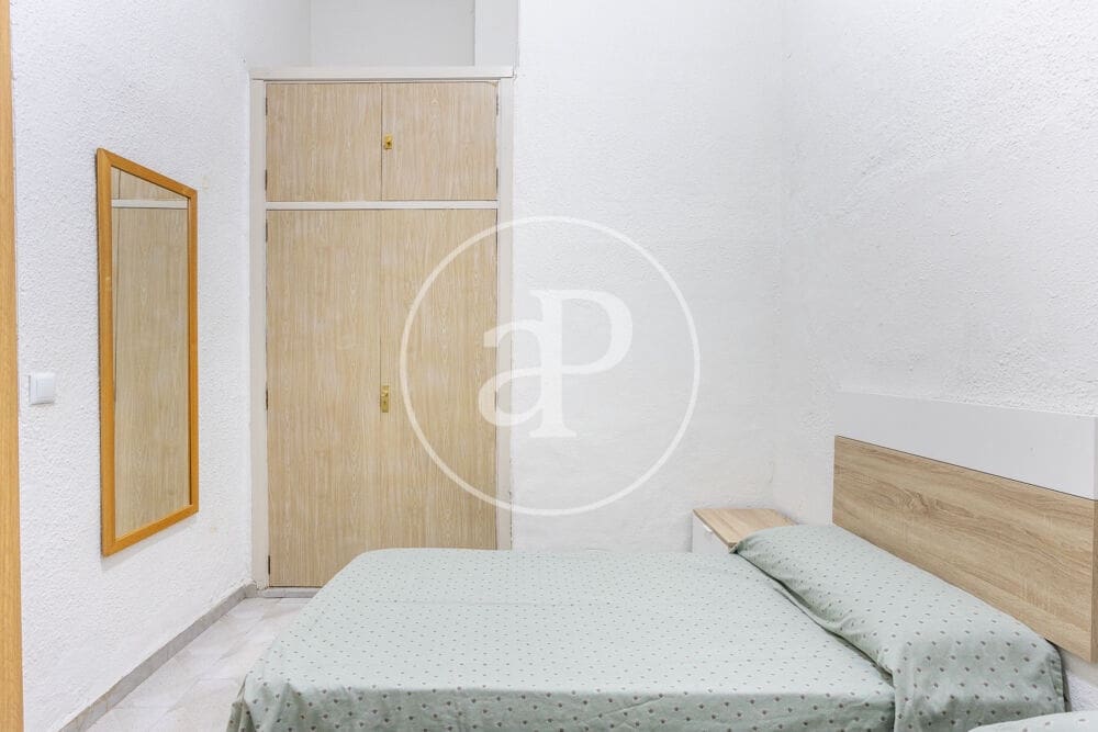 Appartement de 4 chambres à louer à Valence ville - 1 900 € (Ref: 9873603)
