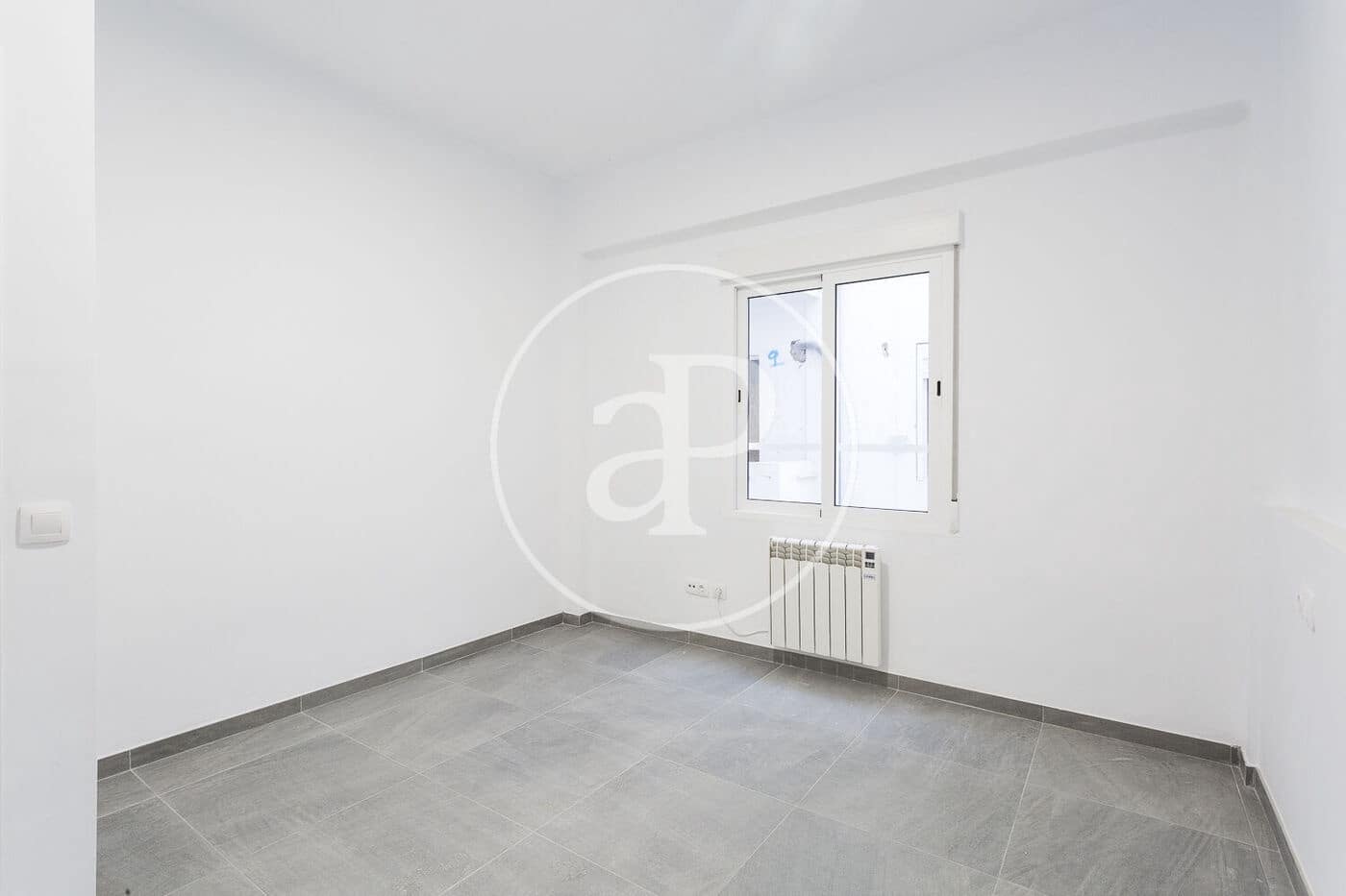 3 soveværelse Lejlighed til leje i Valencia by - € 1.200 (Ref: 9876509)