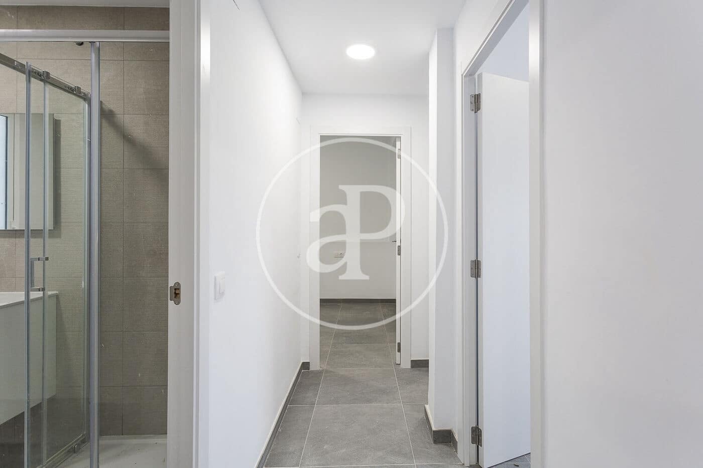 3 soveværelse Lejlighed til leje i Valencia by - € 1.200 (Ref: 9876509)