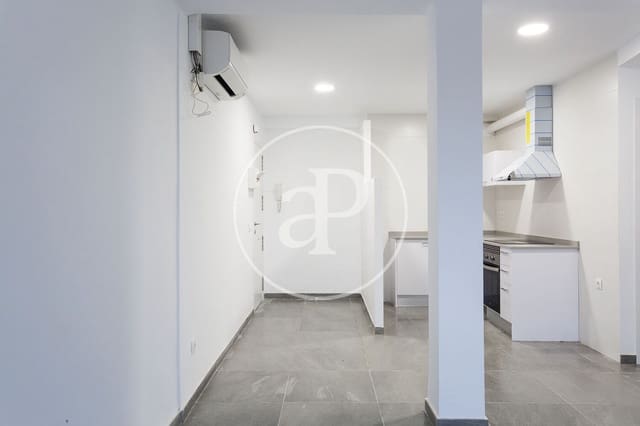 3 soveværelse Lejlighed til leje i Trinitat, Valencia by - € 1.200 (Ref: 9876509)