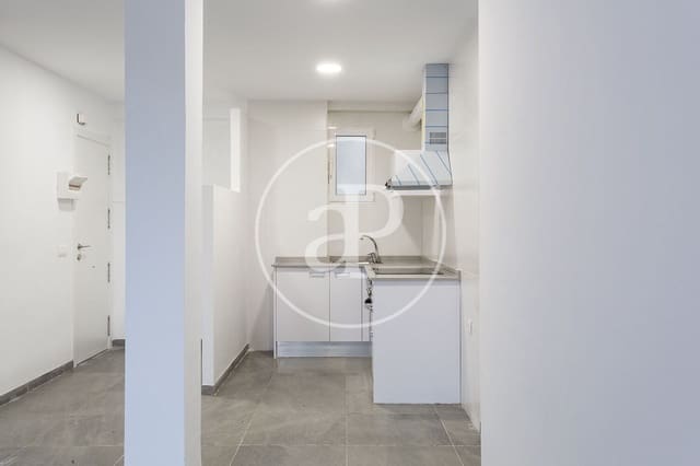 3 soveværelse Lejlighed til leje i Trinitat, Valencia by - € 1.200 (Ref: 9876509)