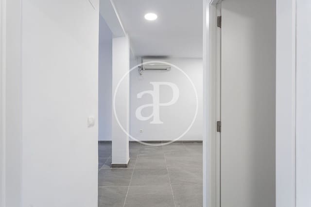 3 soveværelse Lejlighed til leje i Trinitat, Valencia by - € 1.200 (Ref: 9876509)