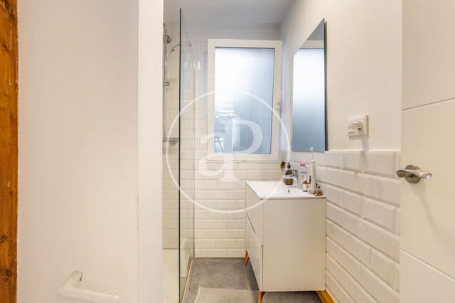 2 soverom Leilighet til leie i Cabanyal-Canyamelar, Valencia by - € 1 400 (Ref: 9876510)