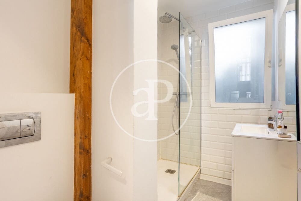 2 soverom Leilighet til leie i Valencia by - € 1 400 (Ref: 9876510)