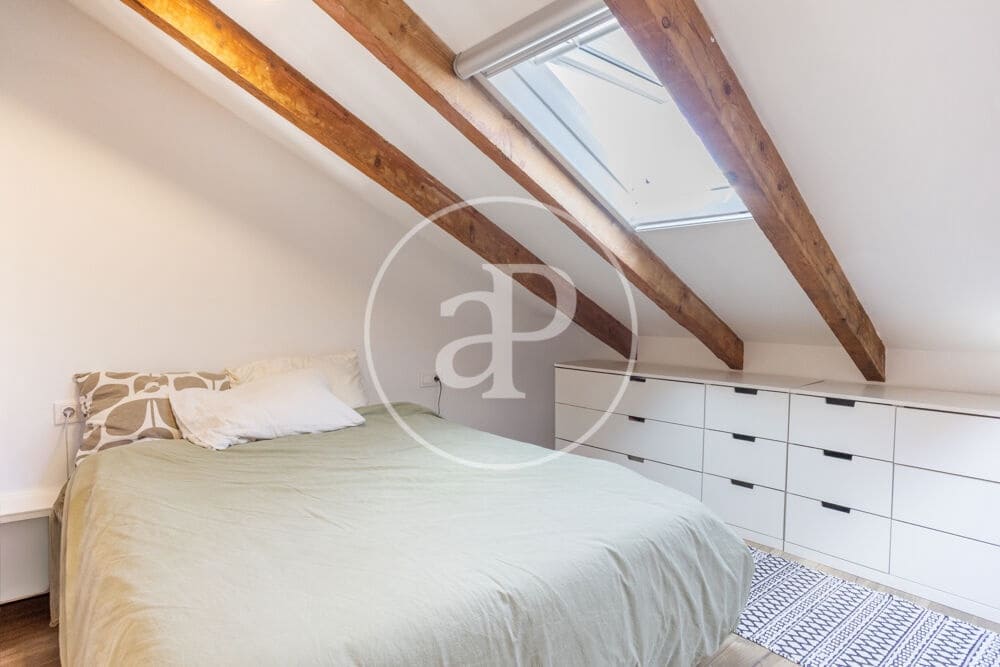 2 soverom Leilighet til leie i Valencia by - € 1 400 (Ref: 9876510)