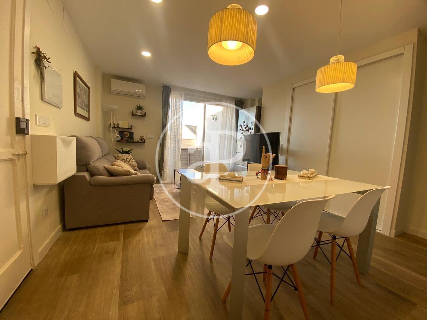 2 bedroom Apartment for rent in Paiporta - € 1,200 (Ref: 9878964)