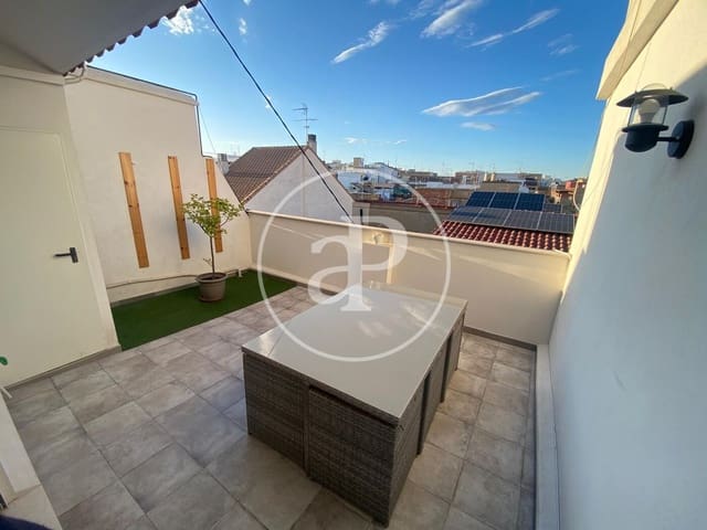 2 bedroom Apartment for rent in Paiporta - € 1,200 (Ref: 9878964)