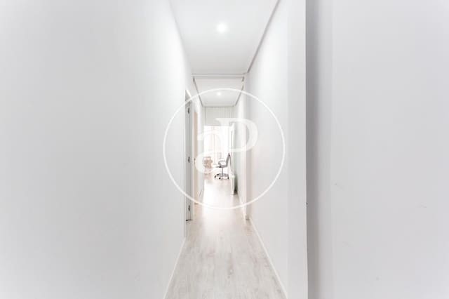 5 slaapkamer Appartement te huur in Arrancapins, Valencia stad - € 2.500 (Ref: 9881996)
