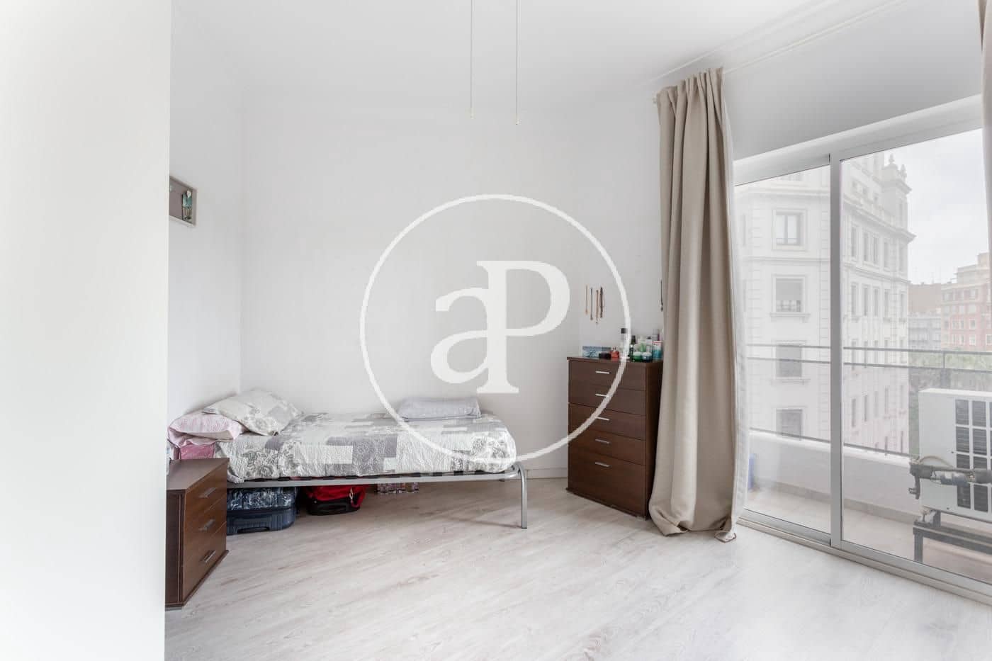 5 camera da letto Appartamento da affittare in Valencia citta - 2.500 € (Rif: 9881996)